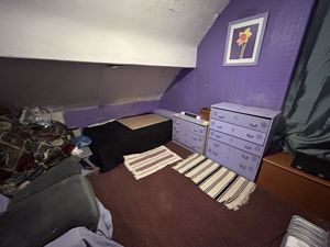 Photo 11- click for photo gallery